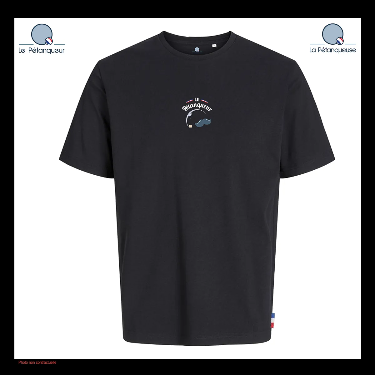 Tshirt-noir-le-petanqueur T-shirt noir avec le logo “Le Pétanqueur” représentant une moustache et une boule de pétanque.